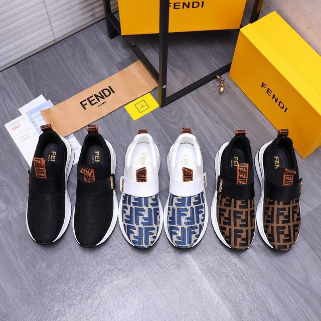 商品商标：Fendi 芬迪 休闲鞋 正码码数: 38-44 45订做不退换 商品材料：精选 头层牛皮拼接透气织布鞋面 网布内里 橡胶大底